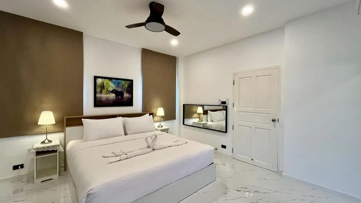 Khaolak Pool Villa With 16M Pool And 3Br Khao Lak
