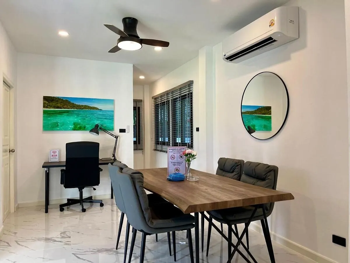 Khaolak Pool Villa With 16M Pool And 3Br Khao Lak Tailândia