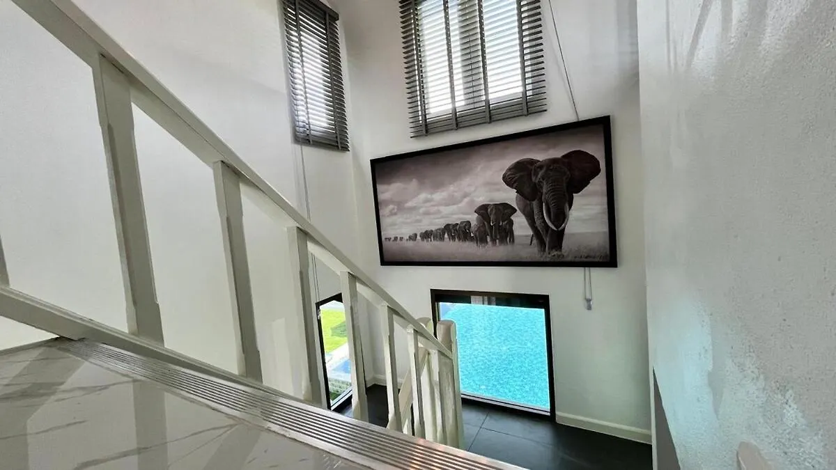 Khaolak Pool Villa With 16M Pool And 3Br Khao Lak