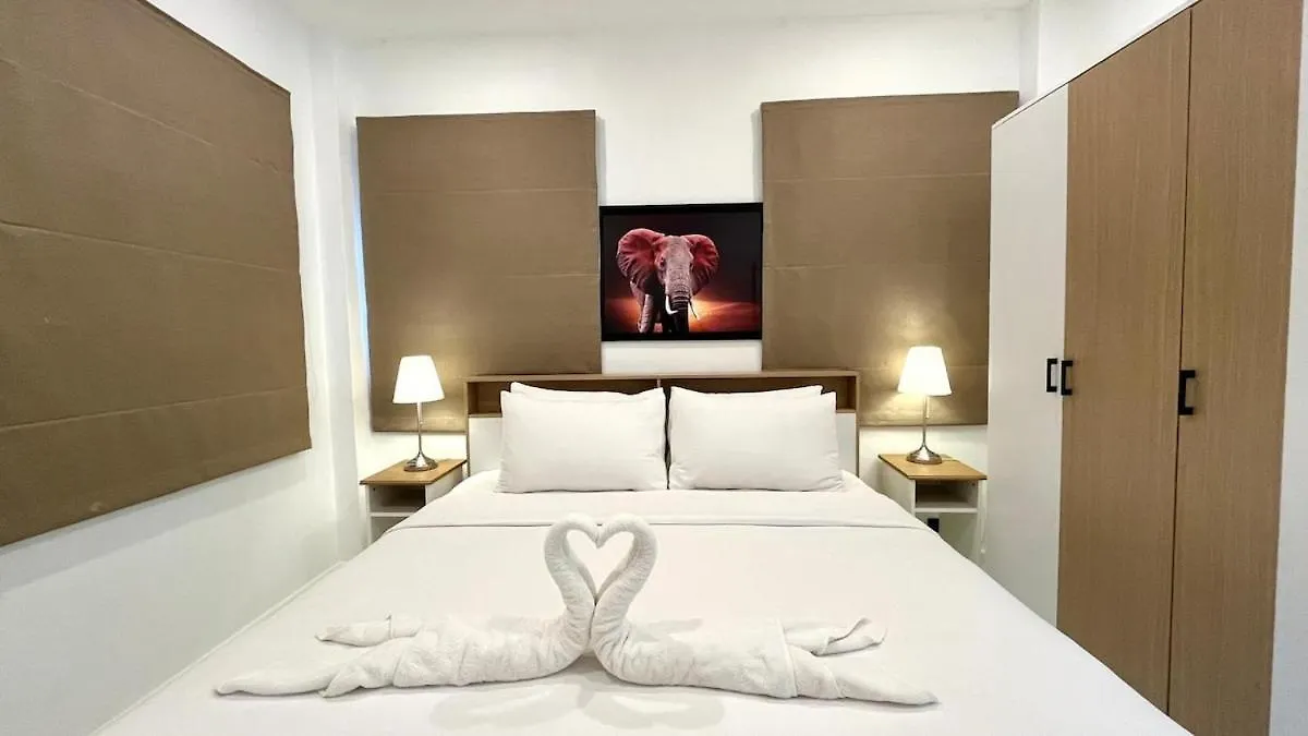 Khaolak Pool Villa With 16M Pool And 3Br Khao Lak