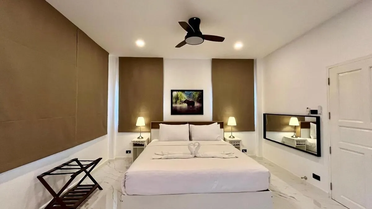 Khaolak Pool Villa With 16M Pool And 3Br Khao Lak